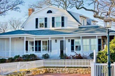 Martha's Vineyard Rental: Edgartown Waterfront Rental Home Point B Realty Featured Rental With Lighthouse & Edgartown Harbor Views See Rental Listing Details