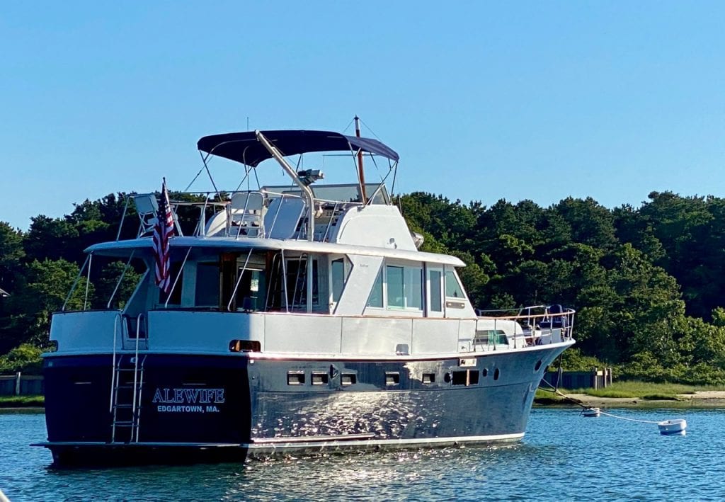 WE LOVE MV: Point B Realty Picks For Best Of The Vineyard - Great Outdoors Best Sailing Charter