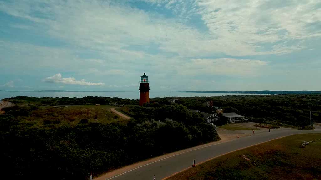 Jaws Locations
Aquinnah Lighthouse
Martha's Vineyard
Gay Head Lighthouse
Vineyard Bucket List
