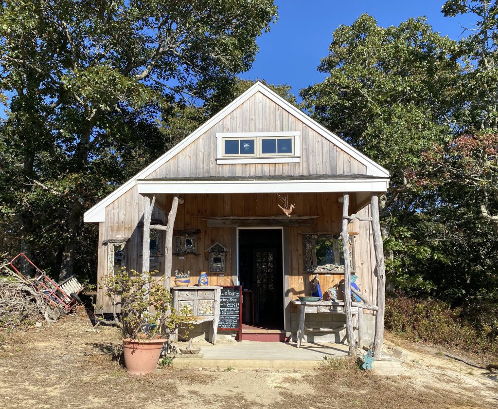 Island Folk Pottery
Island Folk Pottery Sculpture Trail
Chilmark
Martha's Vineyard
Family Friendly Activities
Local Artists
Pottery