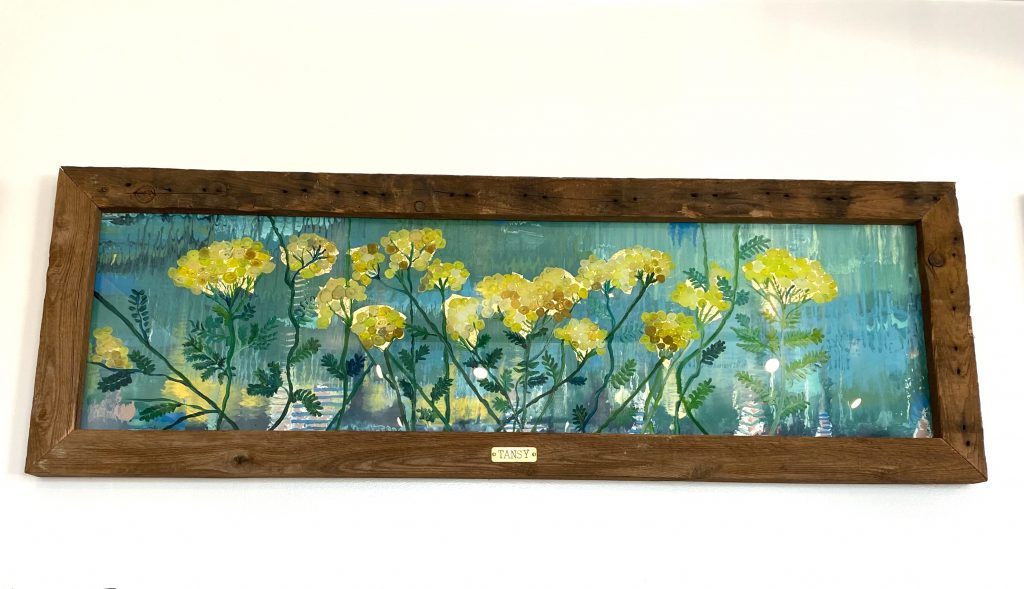 Tansy Tea and coffee
Vegan Cafe
Vineyard Haven
Martha's Vineyard
Juice By the Sea
Nisa Mars Counter
Local Artist